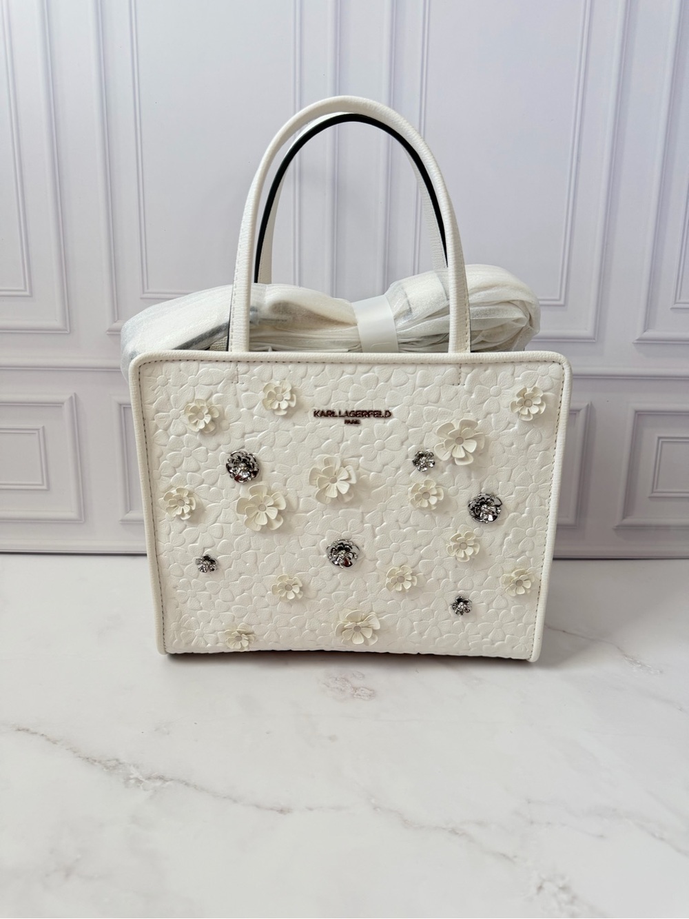 Karl Lagerfeld Paris Maybelle Floral 3D Flower Tote Bag Winter White NWT $228